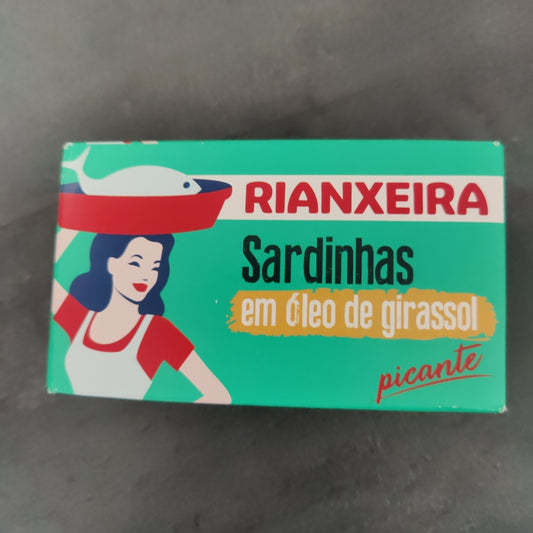 Sardinhas em Oleo de Girassol Picante 120g- Rianxeira