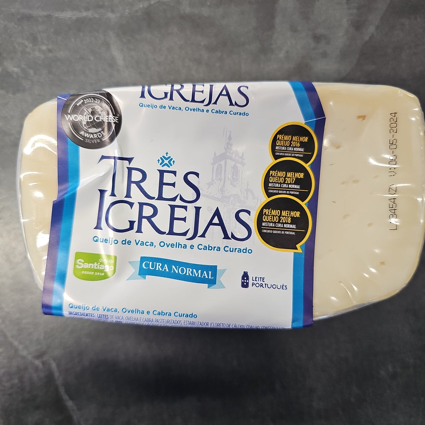 Queijo de Vaca, Ovelha e Cabra Curado 500g Approx - Tres Igrejas